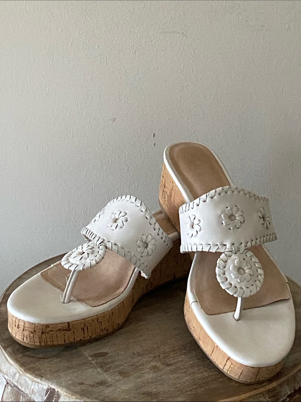 Jack Rogers White Leather Cork Thong Platform Sandals with Floral Stitching 7